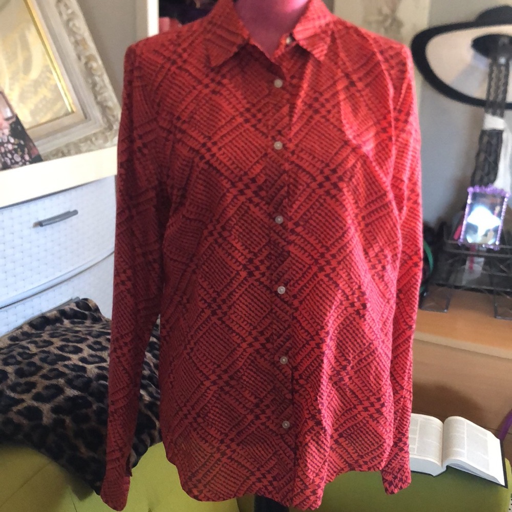 Orange burgundy houndstooth pattern blouse